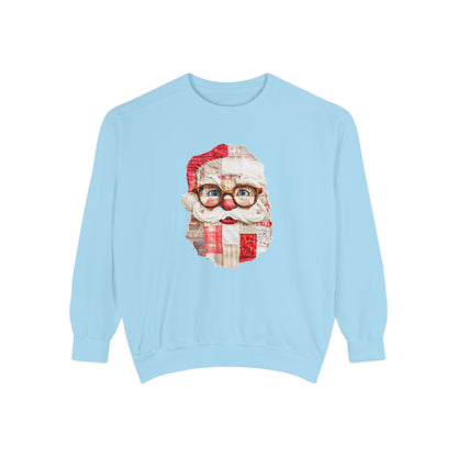Patchwork Santa Faux Quilt Sweatshirt, Cozy Vintage Christmas Crewneck
