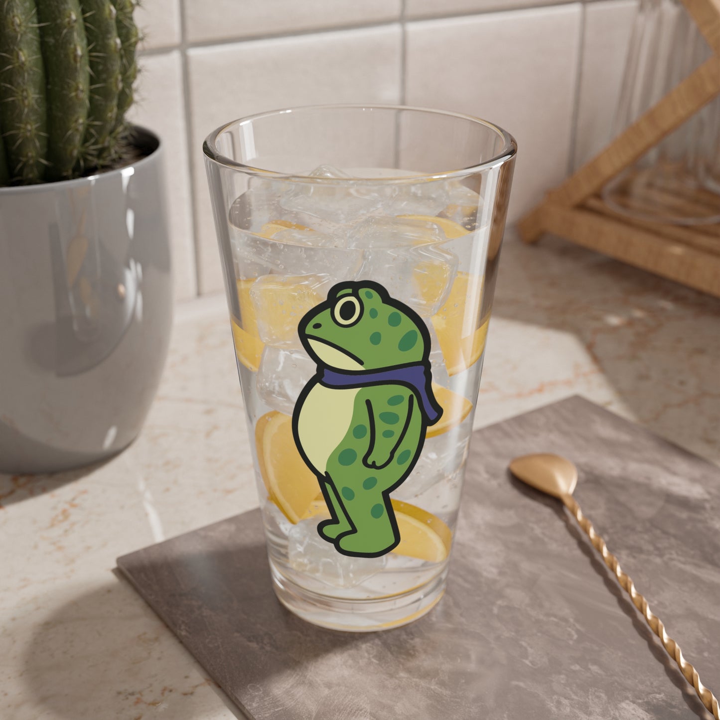 Portland Protest Frog Pint Glass – 16oz Funny Frog Glassware, Dishwasher Safe Beer Glass, Portland Gift