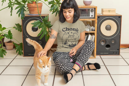Funny Cat Lover Garment-Dyed T-shirt - Chonk Oh Lawd They Comin - Cat Owners, Animal Lovers, Cat Moms, Dad Gifts, Birthday Present,